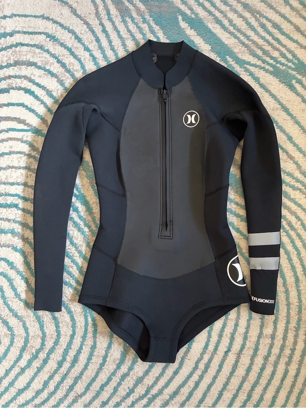 Hurley Fusion 202 Women's 2/2mm Front Zip Long Sleeve Spring Wetsuit